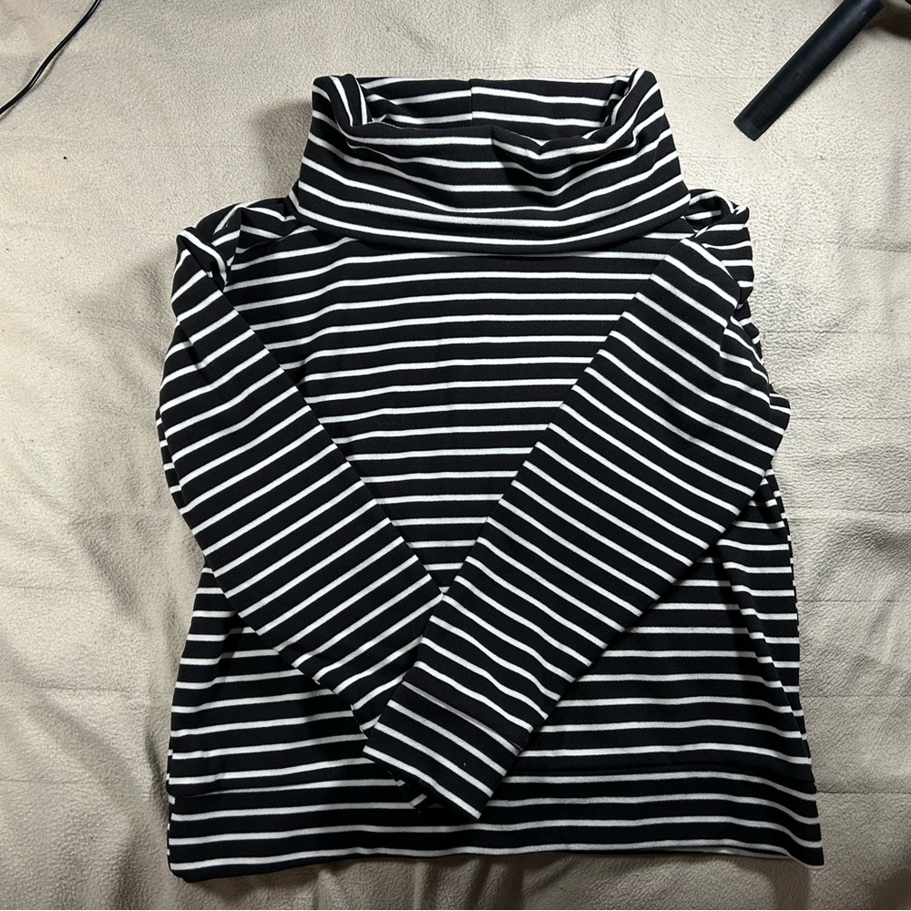 Time and Tru Monochrome Striped Mockneck